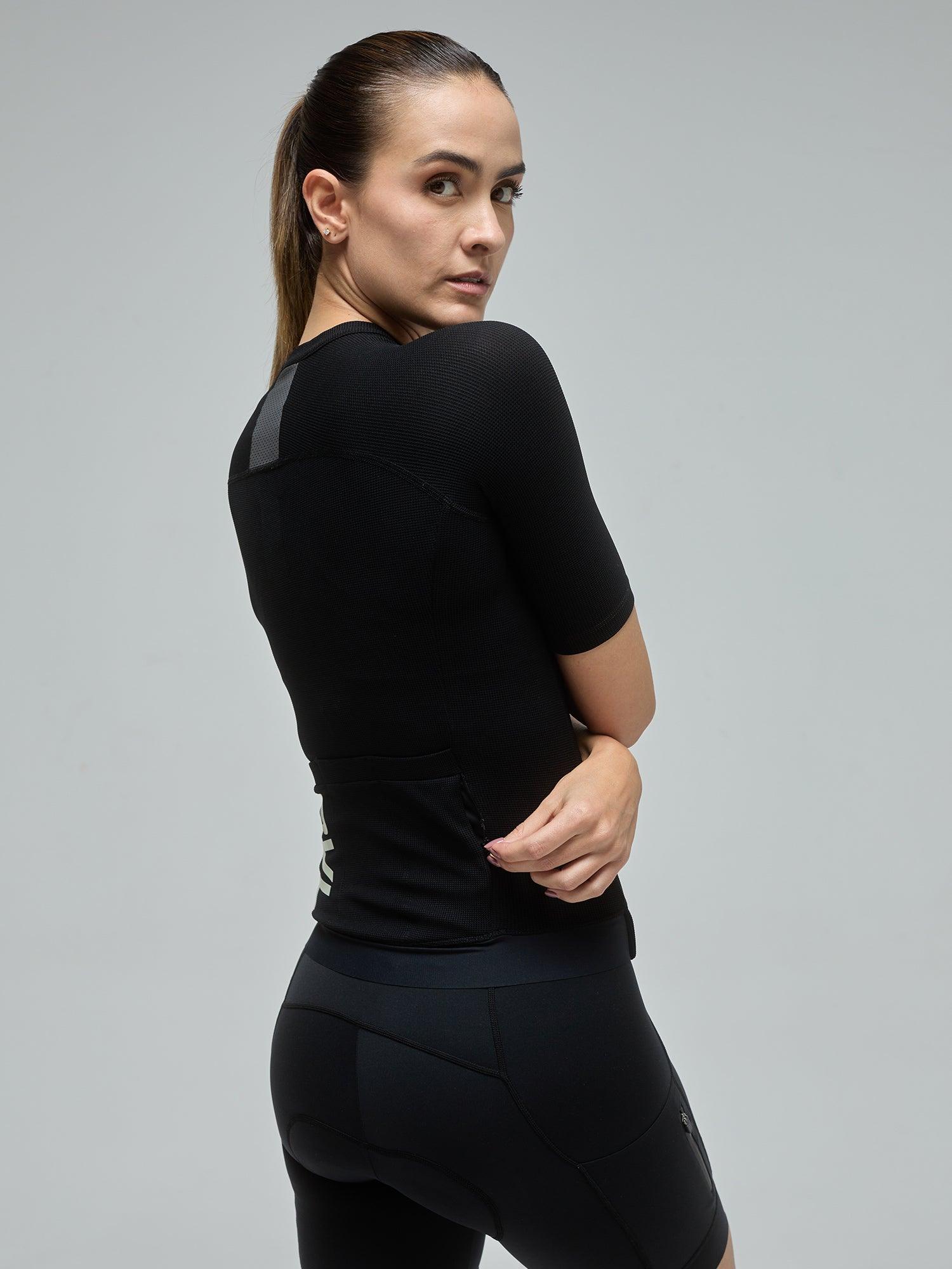 Givelo - Modern Classic 1/2 Zip Black Unisex - Ritacuba.co
