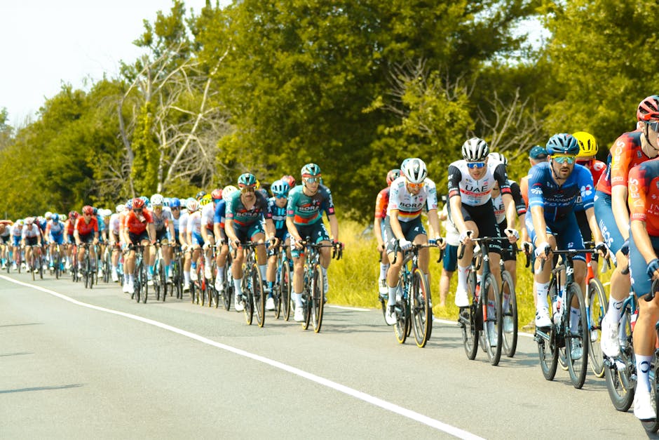Cycling competition in Saint-Aulaye-Puymangou, showcasing teamwork and endurance.