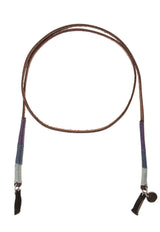Cuelga Gafas Formal Cuero Bordado